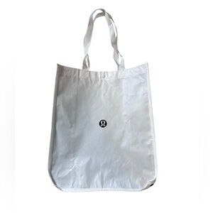 Lululemon reusable shopping bag, large